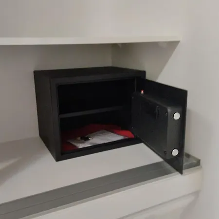 Appartement Modern 4 Bedroom In *