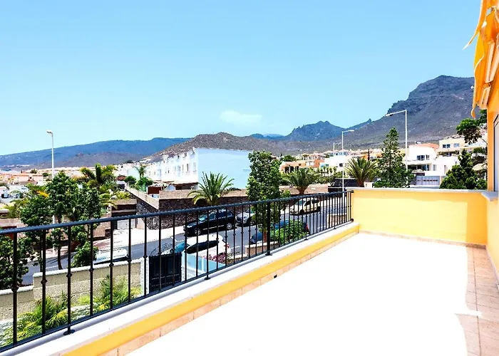 Hébergement de vacances Modern 4 Bedroom In