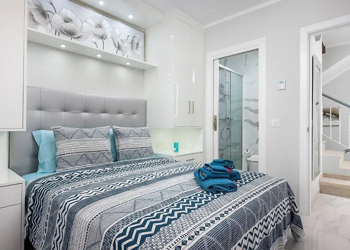 Hébergement de vacances Modern 4 Bedroom In Costa Adeje (Tenerife)