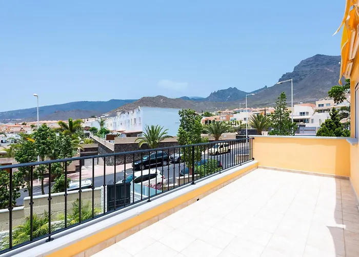 Hébergement de vacances Modern 4 Bedroom In Costa Adeje (Tenerife)