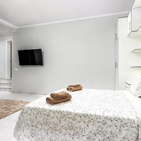 Modern 4 Bedroom In Daire