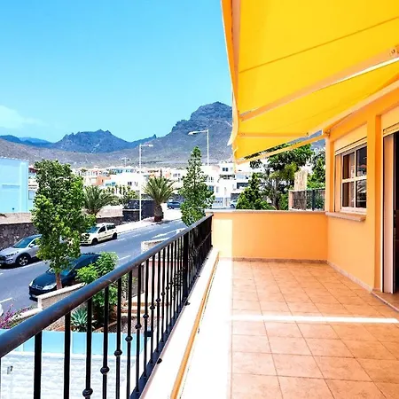 Modern 4 Bedroom In Daire *