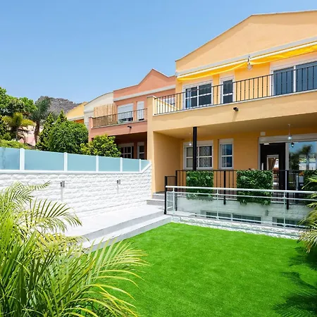 Casa de Férias Modern 4 Bedroom In Costa Adeje (Tenerife)