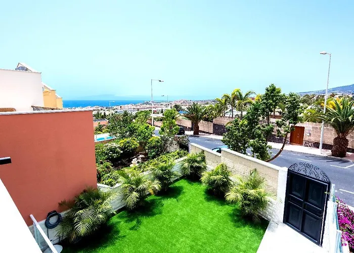 Casa de Férias Modern 4 Bedroom In *