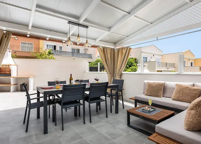 Casa de Férias Modern 4 Bedroom In