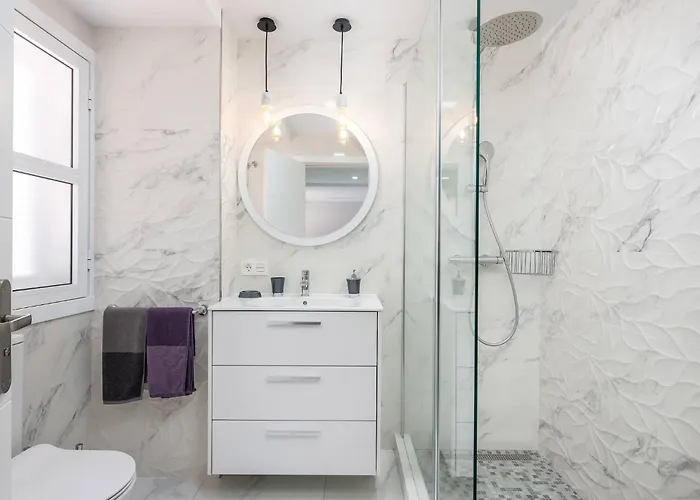 Feriehus Modern 4 Bedroom In *