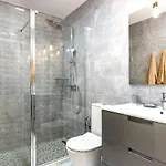 Modern 4 Bedroom In Holiday home Costa Adeje (Tenerife)